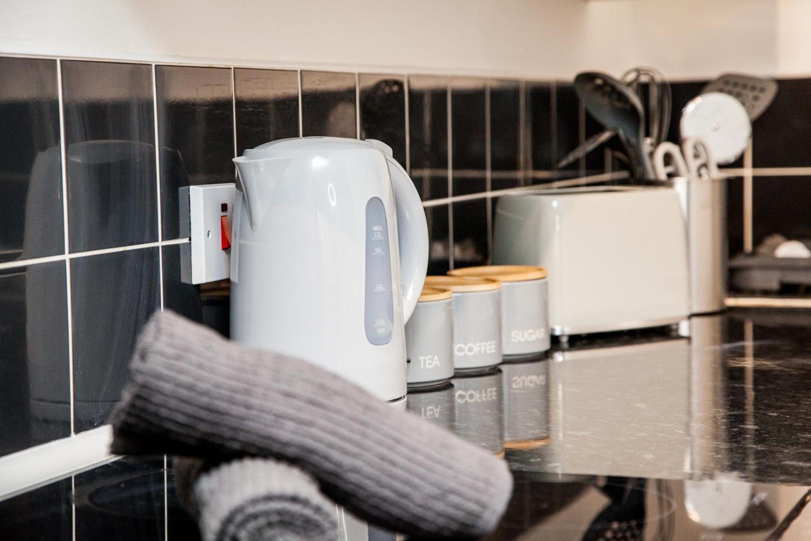 Penthouse - Liverpool City Centre - Nhs Stays - Liverpool Royal Hospital Eksteriør billede